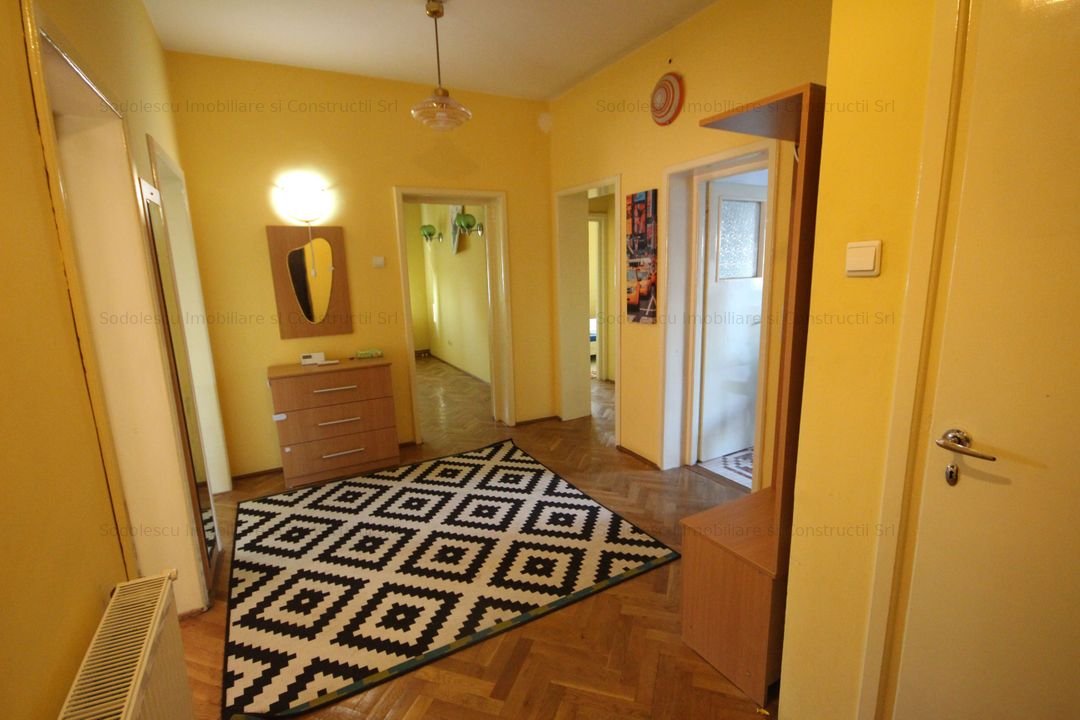 Apartament de inchiriat 4 camere in Timisoara, P-ta Maria