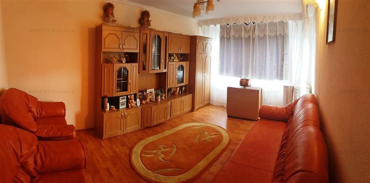 Apartament de vanzare 3 camere in Vaslui, Spital